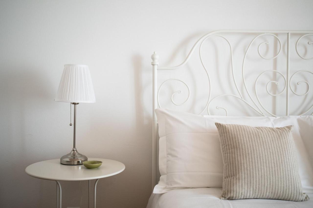 Rose Apartment By Quokka 360 - Refined Two-Bedroom Apartment With Garden Lugano Exteriör bild